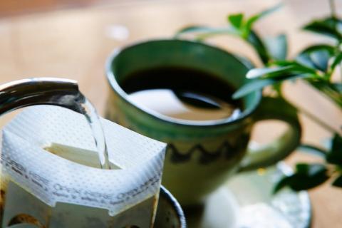 S025-004_赤い月珈琲ドリップバック30個セット　300g