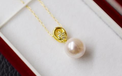 S101-264_天草産 9mm - 9.5mm ネックレス あこや真珠 ホワイトピンク ダイヤモンド 0.03ct K18 花珠級