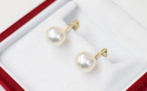 【E：シリコン小 K18YG（イエローゴールド）※直結】S101-307_天草産 9mm - 9.5mm あこや真珠 ホワイトピンク 花珠級 イヤリング パールイヤリング E：シリコン小 K18YG（イエローゴールド）※直結