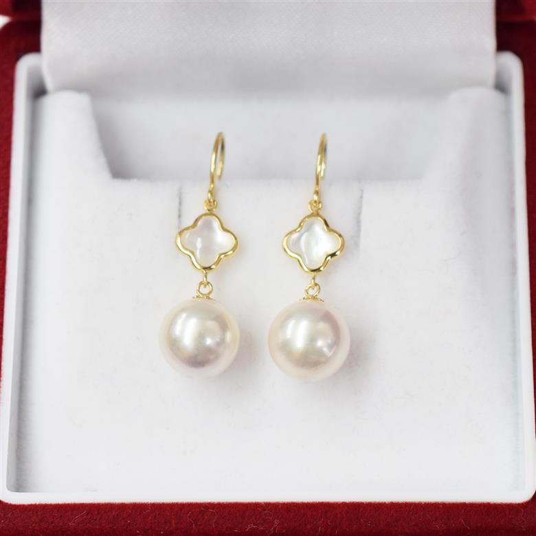 S101-420_あこや真珠 天草 ピアス シェル 8mm - 8.5mm クローバー ホワイトピンク K18 K14 YG WG