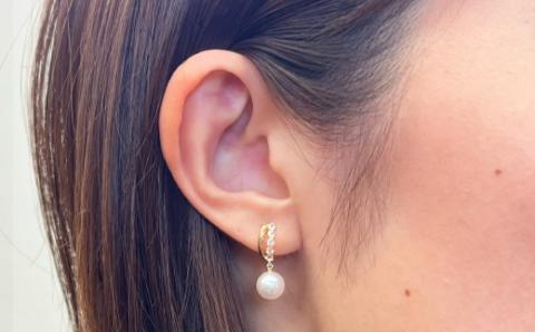 S085-274_天草産 7.5mm - 8mm 半貴石 ピアス あこや真珠 ホワイトピンク スタッド ホワイトトパーズ 花珠級