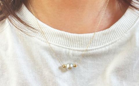 S085-371_8.5mm - 9mm ネックレス あこや 真珠 ナチュラルカラー 1粒 ネックレス ペンダント K18 珍珠 シリコン入りミラーボール 【K18YG】 K18YG