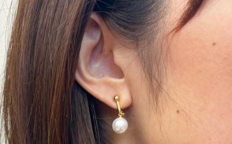 【C：シリコン大 K18YG（イエローゴールド）※ブラ】S101-305_天草産 9mm - 9.5mm あこや真珠 ホワイトピンク 花珠級 イヤリング パールイヤリング C：シリコン大 K18YG（イエローゴールド）※ブラ