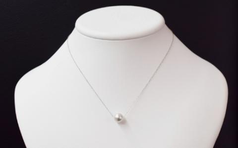 S101-324_天草産 9mm - 9.5mm ネックレス あこや真珠 ナチュラル 1粒 スルー K10 【K10WG】 K10WG