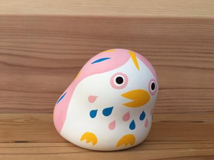 S093-016_縁起物土玩具「アマビエ（中）」