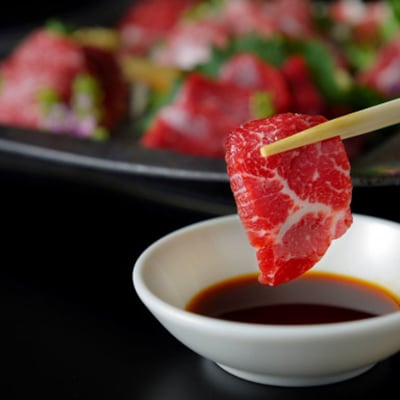 ヒロシのおすすめ!馬刺し5種スライスSE(美里町)【配送不可地域：離島】