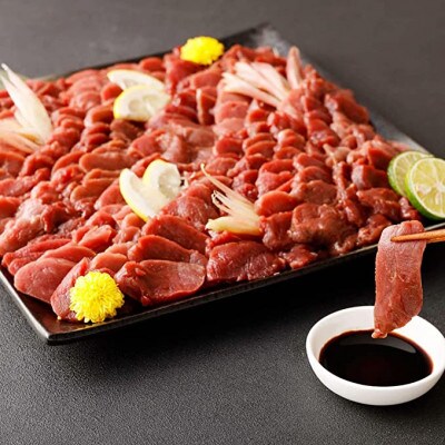 【国産馬刺し】熊本直送　上霜降り(トロ)200g+赤身200g　合計400g(美里町)【配送不可地域：離島】