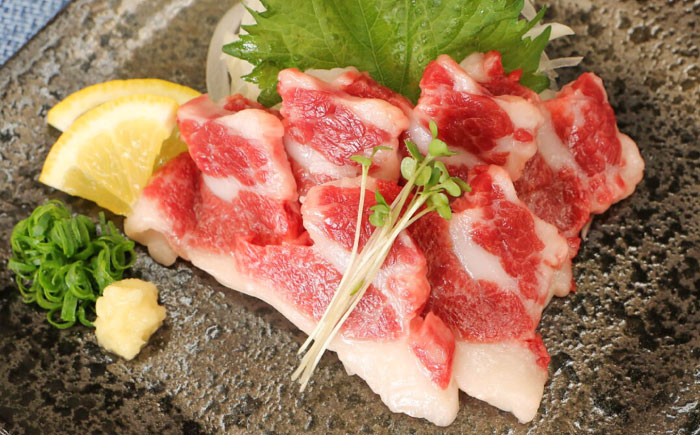 馬刺し 3種 盛合わせ 約300g (赤身 サガリ フタエゴ) 馬刺し 馬肉 ばにく うま 馬 ウマ ばさし ブロック 馬刺 濃厚 冷凍 あかみ 赤身馬刺し 熊本県 菊陽町【菊陽町(阿蘇牧場)】 [BHAZ036]