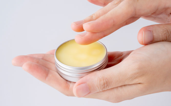 スキンケアバーム 30g 100％ / 天然由来成分 美容 クリーム 全身 マルチバーム 保湿 手のひらサイズ 熊本 菊陽町【こびらオリーブ園】 [BHBL011]