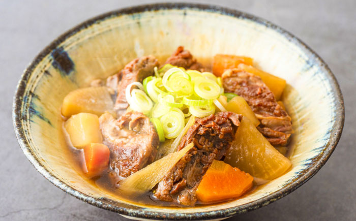 【全12回定期便】熊本あか牛スジ 約1kg / 熊本県 あか牛 あかうし 和牛 牛すじ すじ肉 牛肉 お肉 褐毛和種 冷凍 国産【五右衛門フーズ】 [BHCY052]