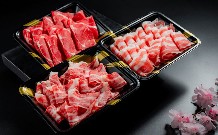 【全5回定期便】新感覚!極薄スライス「花びら馬刺し」3種盛り300g(専用醤油付き) / 馬刺し 菊陽町 熊本県 醤油 専用 ばさし 馬肉 肉 niku 【有限会社 桜屋】 [BHDB006]