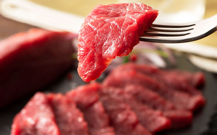 まな板不要! フジチク 切れてる 国産馬刺し 3P 計約120g【株式会社フジチク】 [BHAD006]