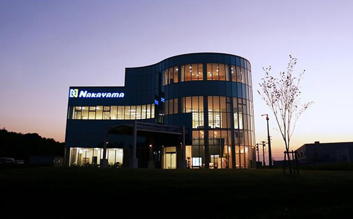 ミニコマ 2個1セット / コマ 玩具 超精密加工技術 文字刻印 駒 金属 職人 遊び心 熊本 菊陽町【ナカヤマ精密株式会社】 [BHBI006]