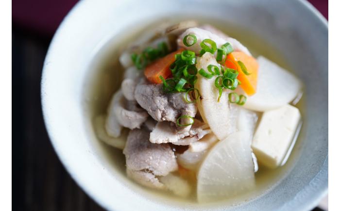 【香心ポーク】 切り落としメガ盛り(計約2kg) 豚肉【有限会社コーシン】 [BHAH009]