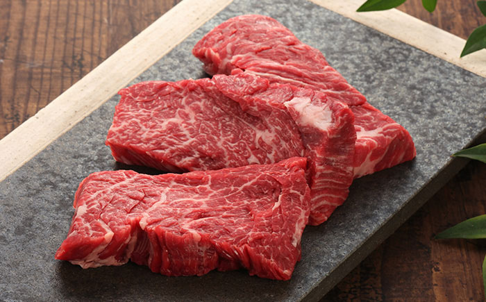 【GI認証】くまもとあか牛カイノミステーキ 約120g×3枚 / 菊陽町 あかうし 熊本県 肉 にく niku ブランド 旨み【有限会社 三協畜産】 [BHAS010]