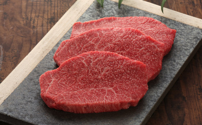 【GI認証】くまもとあか牛クリミステーキ 約150g×3枚 / 菊陽町 あかうし 熊本県 肉 にく niku ブランド 旨み 【有限会社 三協畜産】 [BHAS011]