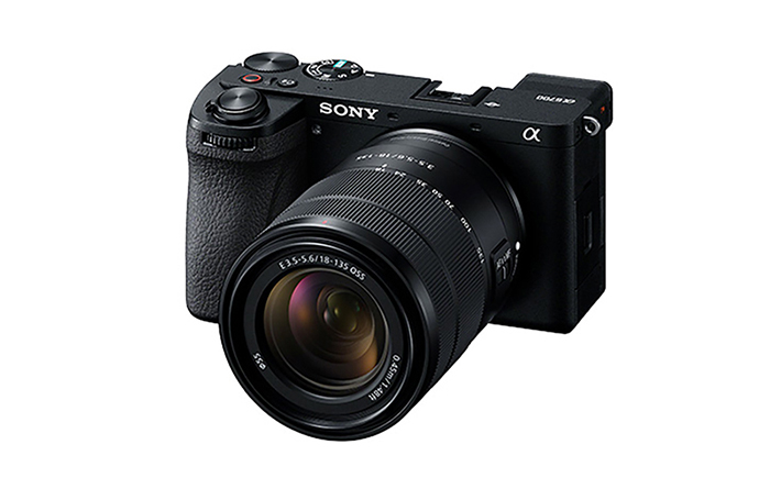 ソニーデジタル一眼レフカメラ α6700 ILCE-6700M（高倍率ズームレンズキット） SONY ソニー 一眼 一眼レフ デジカメ 高画質 [BHBZ010]