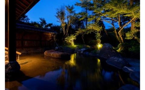 【白川温泉】華匠庵 〈本館内風呂付 特別室〉 ペア宿泊券 白川温泉 九州 熊本 阿蘇 一泊二食付き 温泉宿 温泉 露天風呂 天然温泉 旅館 旅行 トラベル チケット ペア 宿泊券 旅行券 食事付き 観光 ギフト 贈答用 南小国町観光協会 南小国町