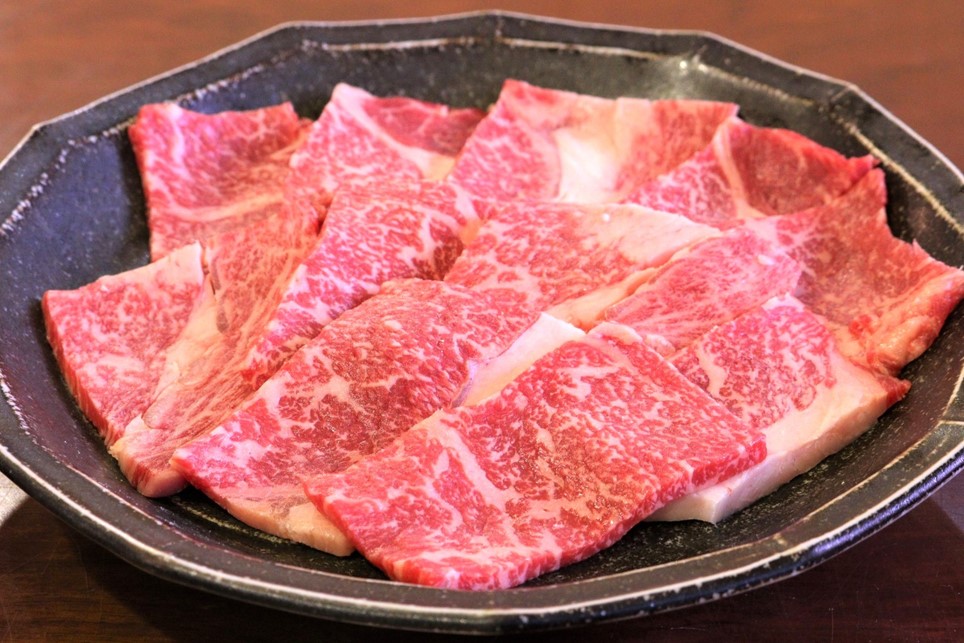 【熊本県産 黒毛和牛】 ロース 焼肉用 400g くまもと黒毛和牛 熊本県産 黒毛和牛 焼肉 バーベキュー BBQ 和牛 牛 牛肉 国産 さくらや食品 熊本 阿蘇 南小国 南小国町 送料無料