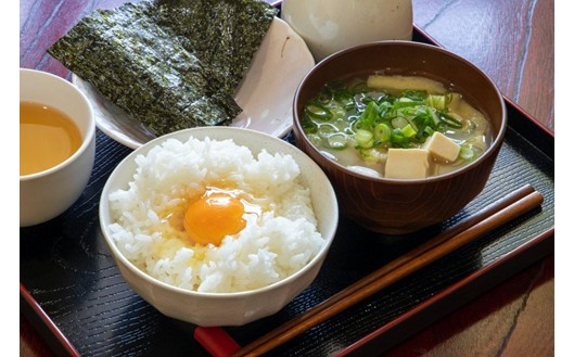 コールドプレス製法で搾油！希少な「南小国のえごま油」（45g×2本） えごま油 45g 2本 セット えごま エゴマ油 エゴマ 国産 えごまオイル ゴールドプレス ギフト 贈答用 宅野農園 熊本 阿蘇 南小国町 送料無料