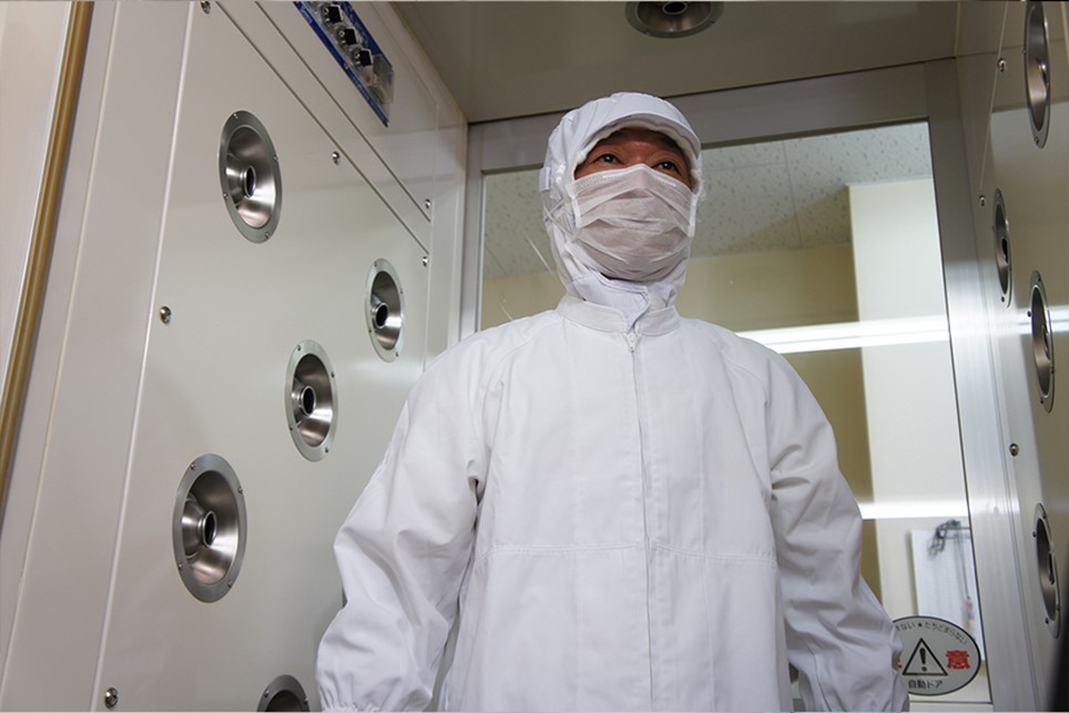 【国産】まな板不要！切れてる馬刺し 120g 国産 まな板不要 切れてる 馬刺し 馬肉 馬 生食用 肉刺し 手軽 ギフト 贈答用 フジチク 熊本 阿蘇 南小国町 送料無料