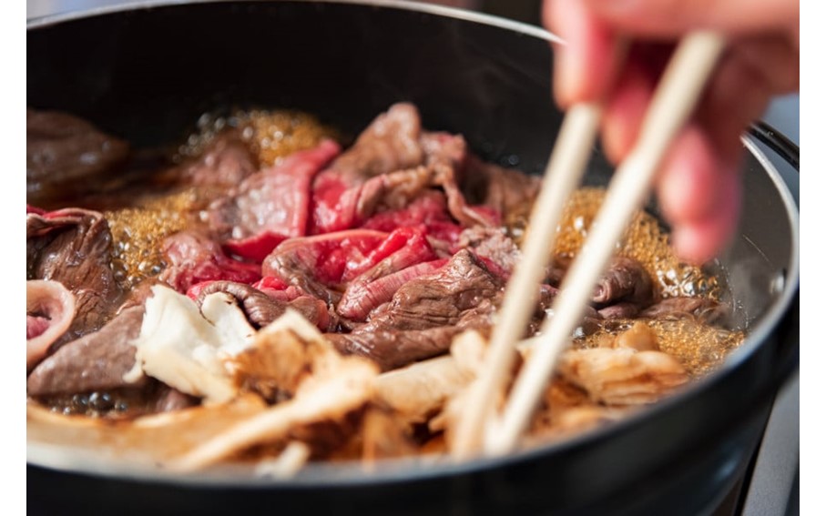 南小国産 阿蘇高原牛 切り落とし 1.8kg 贅沢 牛 牛肉 国産牛 薄切り すき焼き しゃぶしゃぶ 焼肉 熊本県産 国産 贈答用 ギフト ハマダ 熊本 阿蘇 南小国町 送料無料