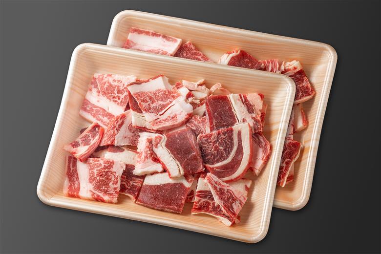 訳あり 熊本県産 あか牛 切り落とし 焼肉 800g 小分け 2パック 牛肉 国産 赤身 厚切り バーベキュー BBQ わけあり ワケアリ ギフト 贈答用 ワイエスフード 熊本 阿蘇 南小国町 送料無料