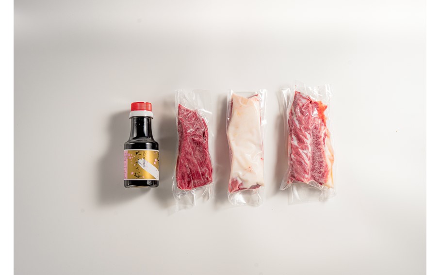 【厳選】馬刺し3種（赤身・フタエゴ・サガリ） 450g 馬刺し 馬肉 馬 肉刺し 専用醤油 150ml 人気部位 赤身 フタエゴ サガリ高級 桜屋 熊本 阿蘇 南小国町 送料無料