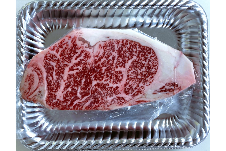 【熊本県産 黒毛和牛】 サーロインステーキ 200g 熊本県産 黒毛和牛 くまもと黒毛和牛 サーロイン ステーキ 和牛 牛 牛肉 国産 さくらや食品 熊本 阿蘇 南小国 南小国町 送料無料