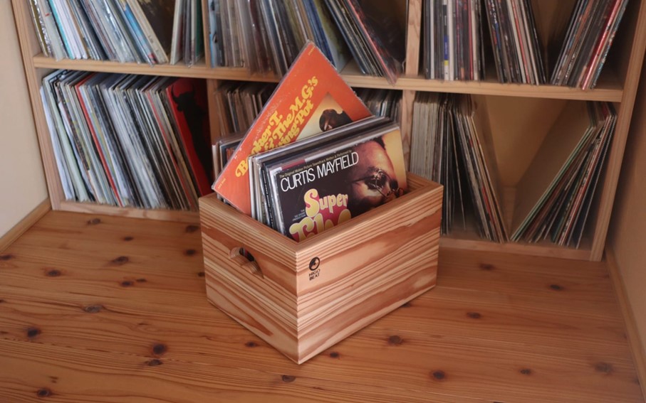 【Higo Beat】 小国杉 レコードボックス（12インチ用） レコードラック 40~50枚 レコード 収納 木製 天然木 無垢材 インテリア おしゃれ Higo Beat 熊本 阿蘇 南小国町 送料無料