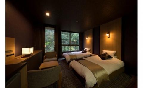 【杖立温泉観光ホテルひぜんや】熊本 阿蘇 小国町 杖立温泉 創業300年以上 100%源泉掛け流し 11本の源泉 家族風呂 ダイニングレストラン 贈答 プレゼント 観光拠点 杖立 ホテル リゾート 大分 ひぜんや 1泊 2食 平日限定 ペア宿泊券