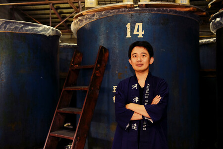 【河津酒造】先行予約 スパークリング 花雪 AGEHA 720ml 4合 令和7年新酒 令和8年1月出荷 発泡酒 生酒 地酒 日本酒 お酒 純米 無濾過 瓶内二次発酵 熊本 阿蘇 小国郷 アルコール 数量限定 河津酒造 老舗 受賞多数 冷蔵 お取り寄せ お年賀 贈り物 贈答 ギフト