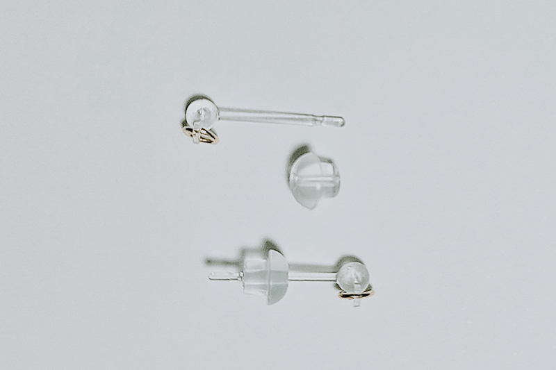 【KALCANO】小国杉ジュエリー hii-ひい ピアス 金属アレルギー対応 樹脂パーツ ジュエリー jewelry アクセサリー レディース 熊本 阿蘇小国杉 工芸品 木製 キューブ 一粒タイプ 木糸 ギフト プレゼント Ogunist