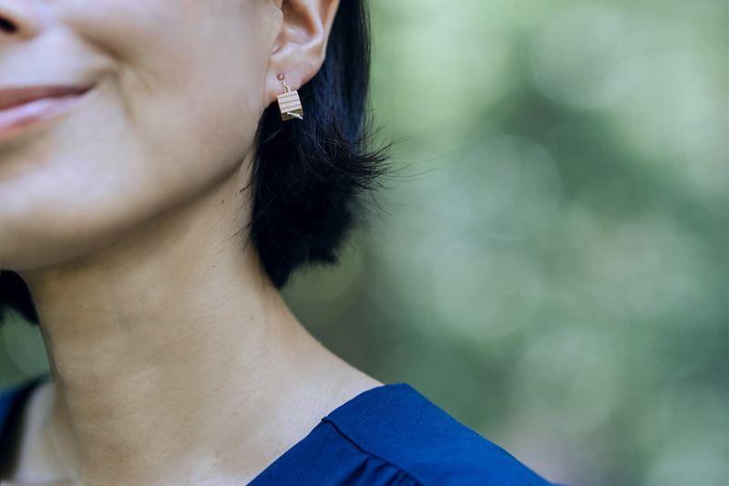 【KALCANO】小国杉ジュエリー hii-ひい ピアス ジュエリー jewelry アクセサリー レディース 熊本 阿蘇小国杉 工芸品 木製 キューブ 一粒タイプ 木糸 ギフト プレゼント Ogunist