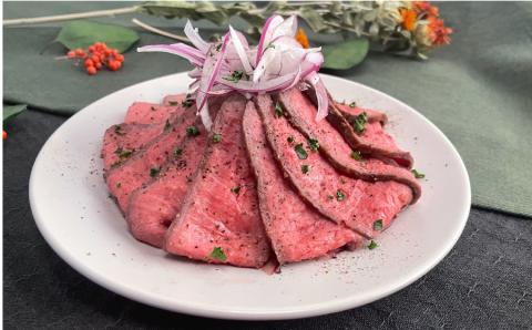 くまもと阿蘇あか牛ステーキ・ローストビーフ用モモブロックセット《60日以内に出荷予定(土日祝除く)》---ubuyama_ggk_8_800g---