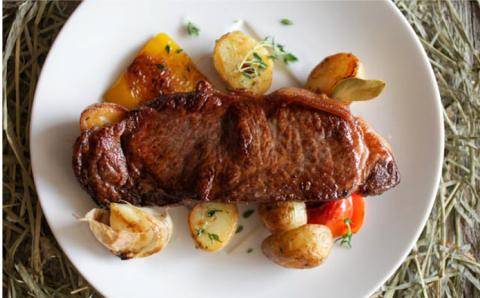 くまもと阿蘇あか牛ステーキ・ローストビーフ用モモブロックセット《60日以内に出荷予定(土日祝除く)》---ubuyama_ggk_8_800g---