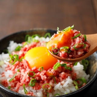 馬肉 大トロ フレーク 1000g（500g×2パック）馬刺し