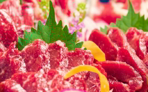 【純国産熊本肥育】桜牧場 霜降りと赤身馬刺しset 計400g 馬刺し 馬肉 馬 肉 お肉 醤油付き 冷凍 セット 400g