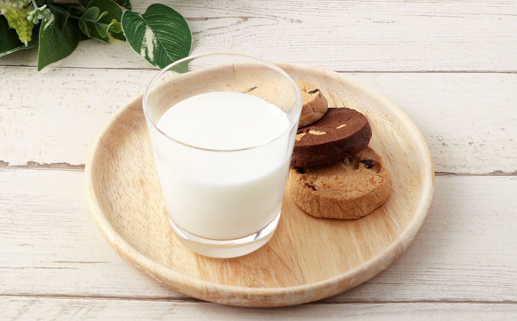 山田さんちの牛乳 900ml×4本 合計3.6L ノンホモ牛乳 成分無調整 牛乳 生乳100％ ミルク 低温殺菌 乳飲料