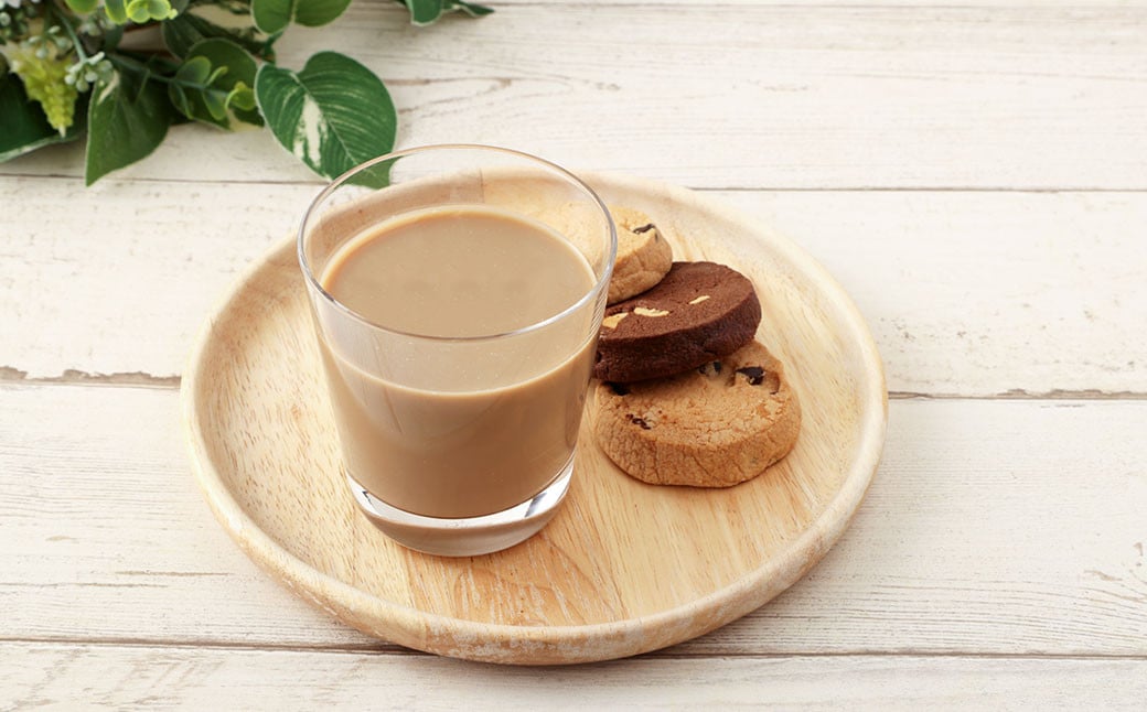 山田さんちのカフェラテ 900ml×2本 合計1.8L ノンホモ牛乳 カフェラテ 牛乳 ミルク ミルクコーヒー コーヒー 珈琲