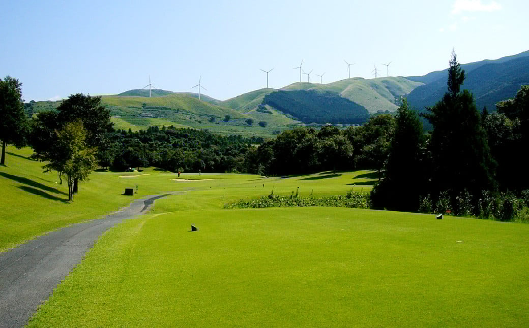 阿蘇グリーンヒルカントリークラブ 利用補助券 3000円分 (1000円×3枚) ゴルフ 練習 食事 買い物 補助券