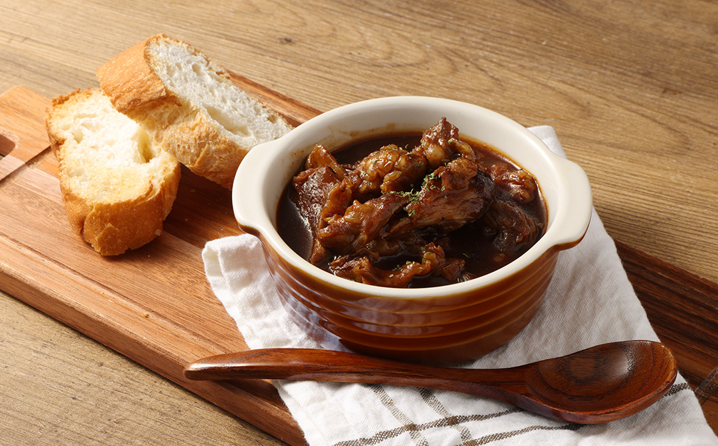 【3ヶ月定期便】 馬スジ 約1kg（500g×2パック） 計約3kg