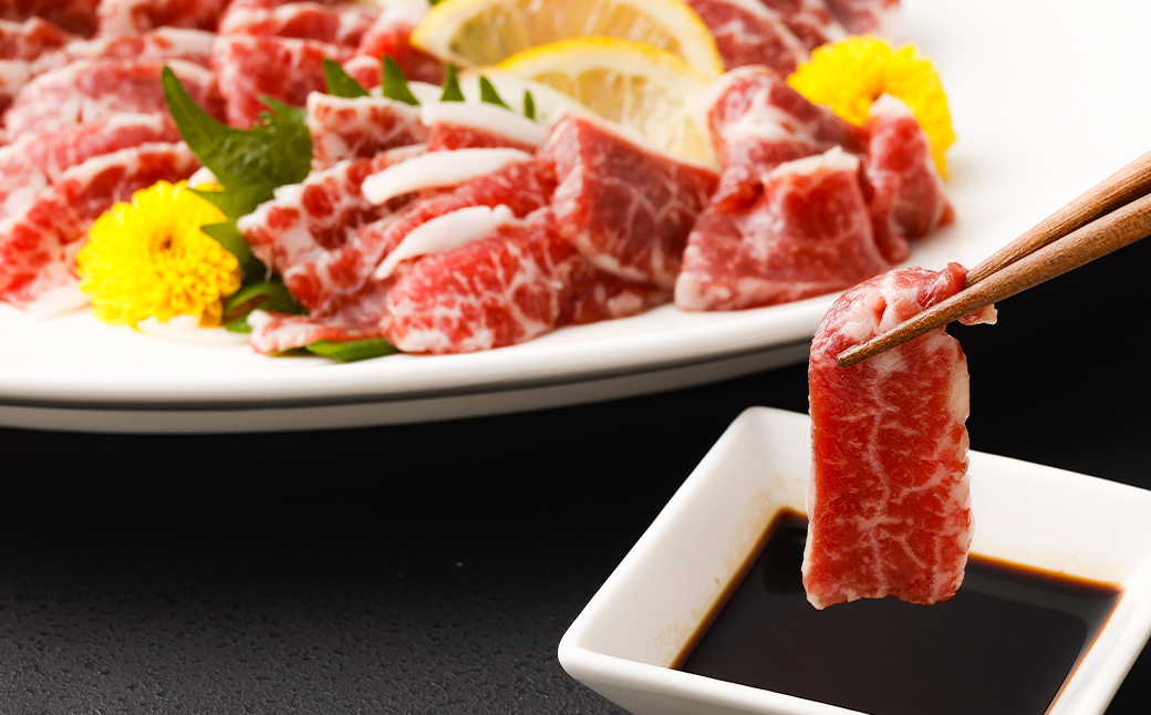 特選 上赤身 馬刺し 約1.5kg 特選 上霜降り 馬刺し 約1.5kg 計約3kg 1パック100g 馬肉 ばさし 赤身 霜降り 真空パック 小分け 冷凍 熊本 新鮮 贈答