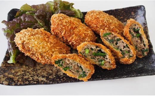 【甲佐ブランド】溢れる肉汁とニラがベストマッチ「にらメンコ。」【こうさんもん認定商品】 - にらメンコ こうさんもん メンチカツ にら ニラ 甲佐ブランド 甲佐町特産 国産豚 黒毛和牛 たれ付き 肉汁 手作り おかず おつまみ 冷凍 熊本県 甲佐町