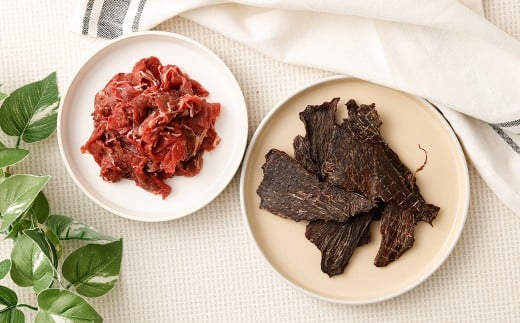 ペット用馬肉 1kg ＋ 馬刺しジャーキー 100g （50g×2袋） 計1.1kg ペット用 馬肉 ペット用馬刺しジャーキー 馬刺ジャーキー ジャーキー 馬刺し 馬刺 馬 肉 ペットフード おやつ 無添加 冷凍 熊本県 水上村