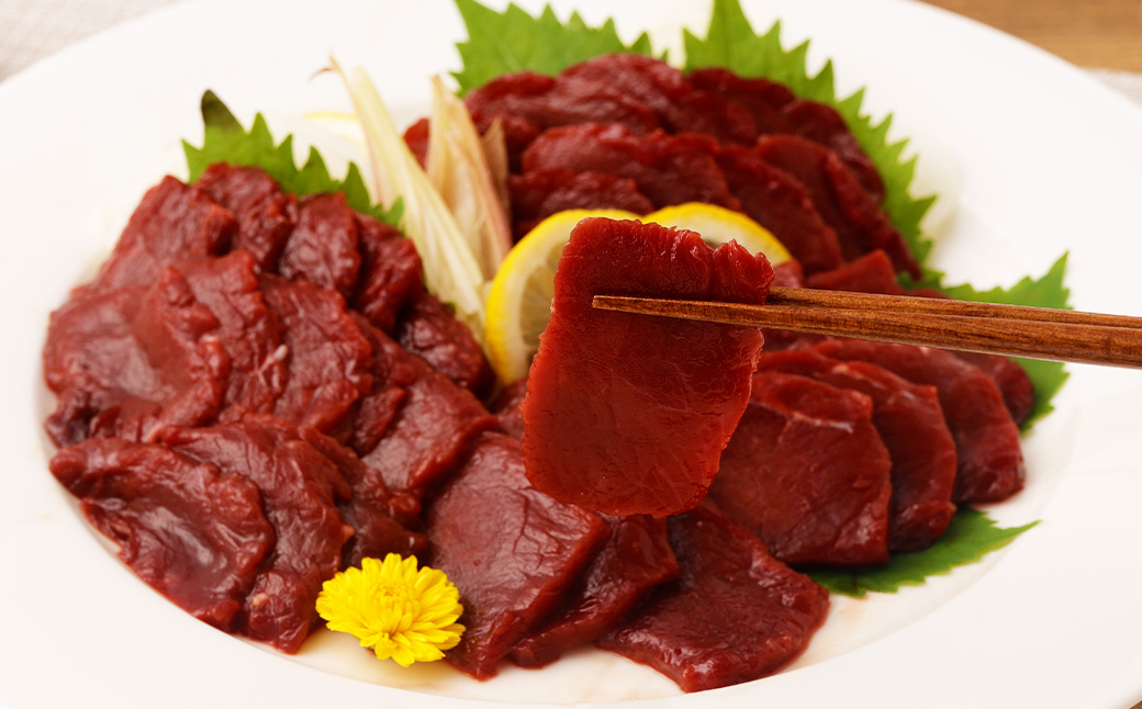 国産馬刺し 赤身 計約300g（約100g×3パック）+馬刺しタレ ミニボトル 50ml 熊本屠畜 馬刺し 馬刺 馬肉 馬 お肉 肉