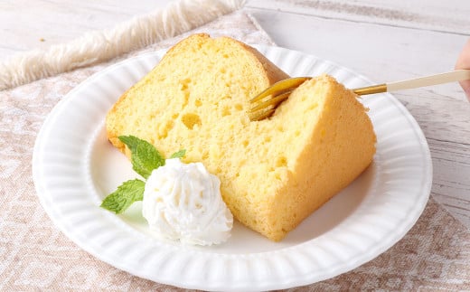 【親父のガンコとうふ】 しっとりお豆富シフォン（プレーン） 10個 シフォンケーキ ケーキ デザート スイーツ 焼き菓子 お菓子 おやつ 大豆 木綿豆腐 豆腐 個包装