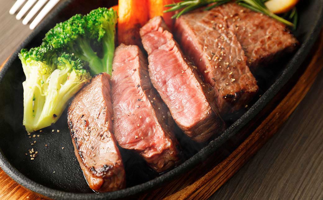 くまもとあか牛 ミニステーキ 約240g （ランプ使用） あかうし 赤牛 牛肉 肉 ステーキ