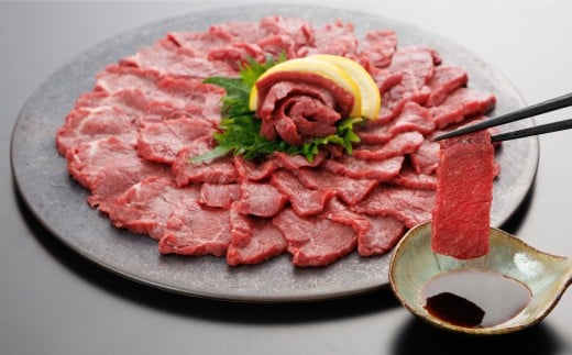 【桜屋】 上赤身馬刺し 500g （専用醤油付き 150ml×1本） 馬刺し 馬刺 馬肉 馬 上赤身 赤身 冷凍