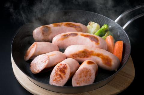 チーズ入りフランクフルトソーセージ1.8kg